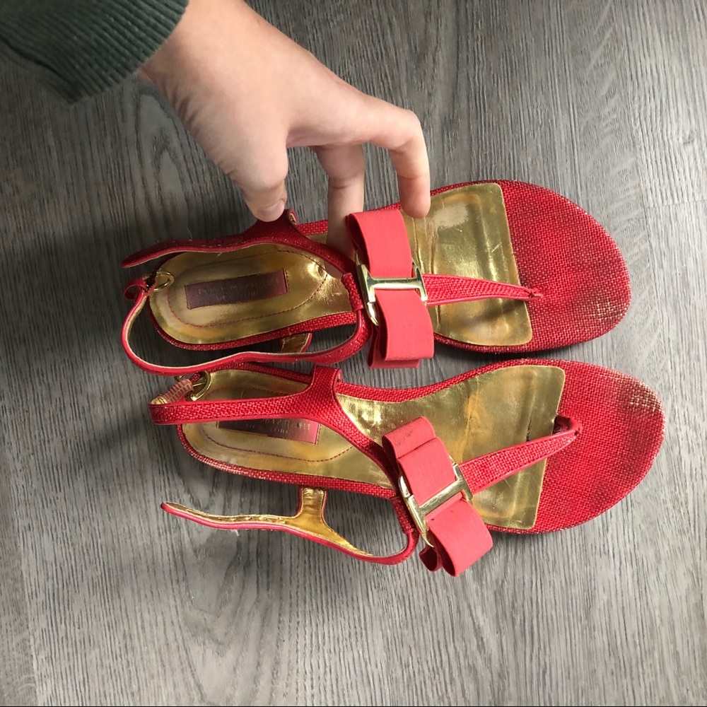 FREE IN BUNDLE Red bow flat sandals